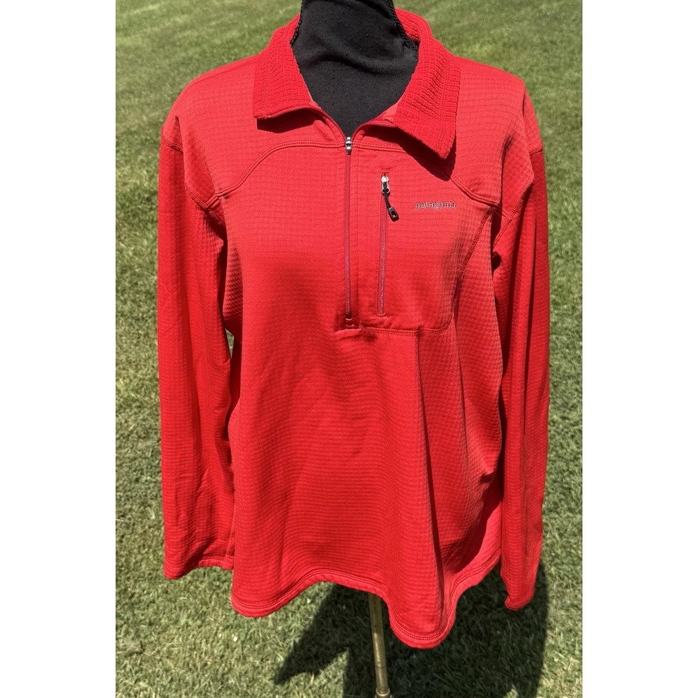 Patagonia‎ Pullover Mens Large Red 1/4 Zip Long Sleeve Grid Fleece Hiking Top